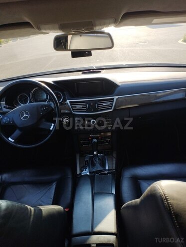Mercedes E 220-6