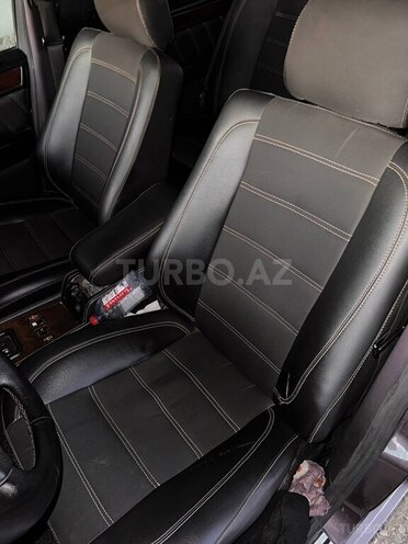 Mercedes 220 E-11