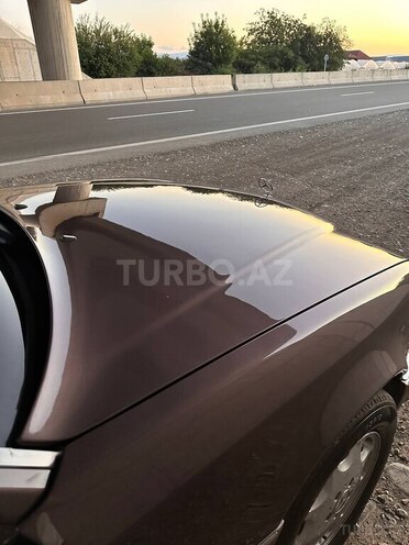 Mercedes 220 E-17