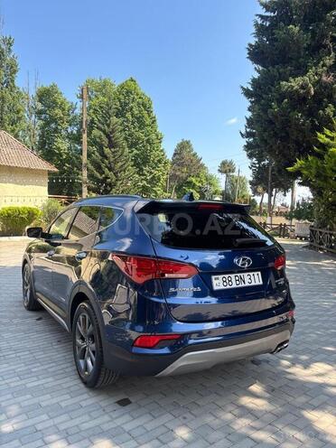Hyundai Santa Fe-6