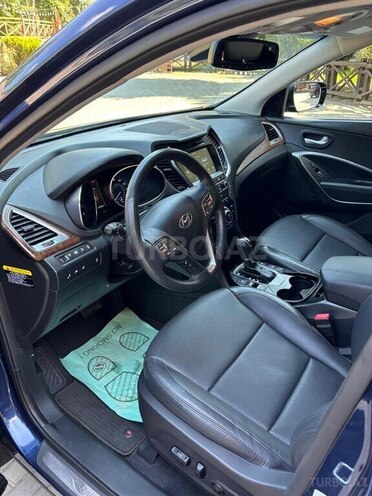 Hyundai Santa Fe-20