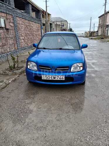 Nissan Micra-2