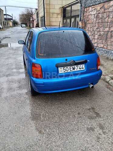Nissan Micra-6