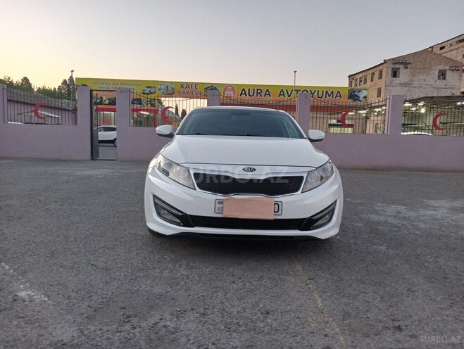 Kia Optima-1