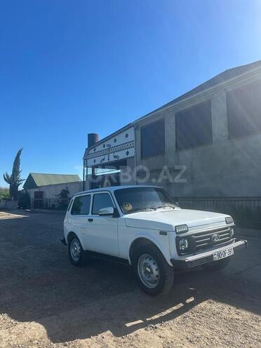 LADA (VAZ) Niva-2