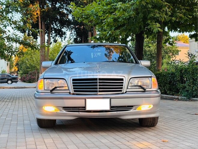 Mercedes C 230-2