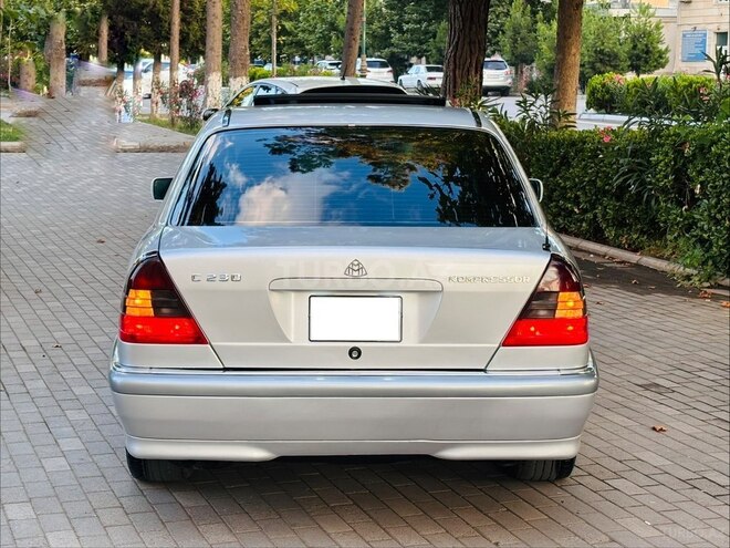 Mercedes C 230-9