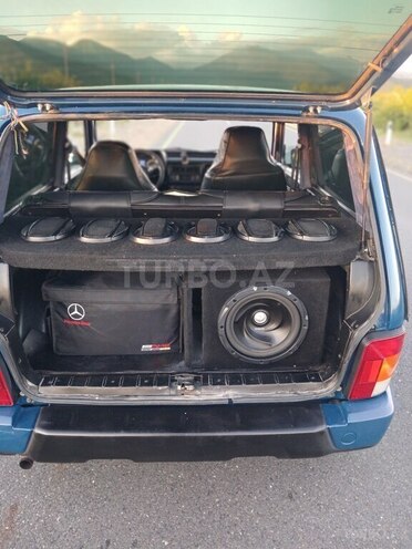 LADA (VAZ) Niva-6