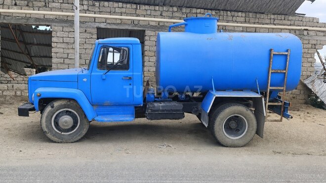 GAZ 53-4