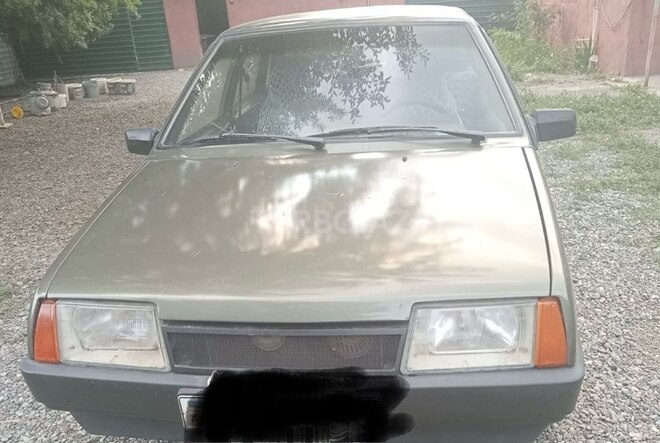 LADA (VAZ) 21099-1