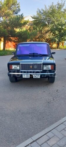 LADA (VAZ) 2107-1