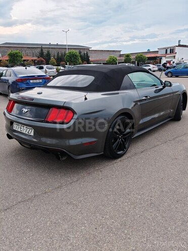 Ford Mustang-3