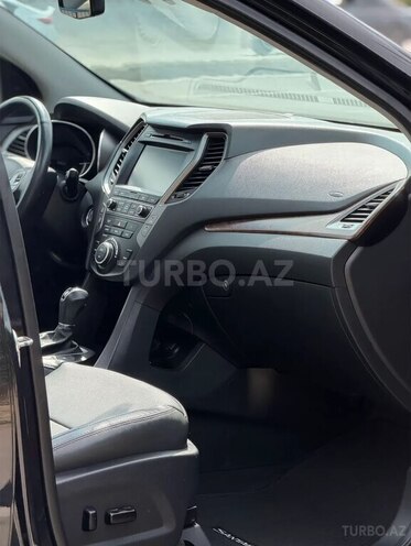 Hyundai Santa Fe-16