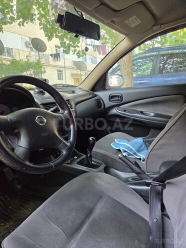 Nissan Sunny-3