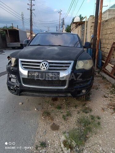 Volkswagen Touareg-1