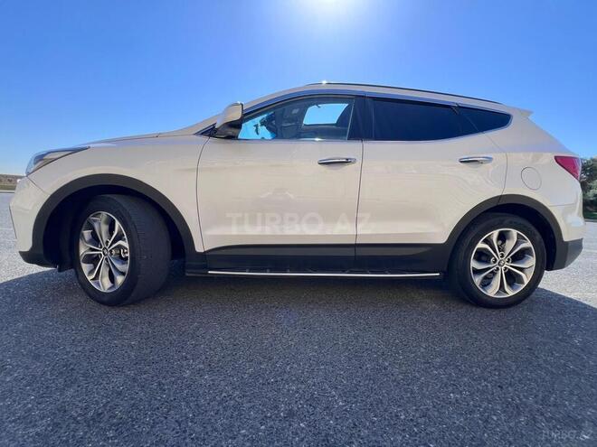 Hyundai Santa Fe-5