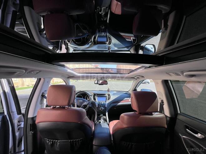 Hyundai Santa Fe-12