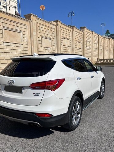 Hyundai Santa Fe-3