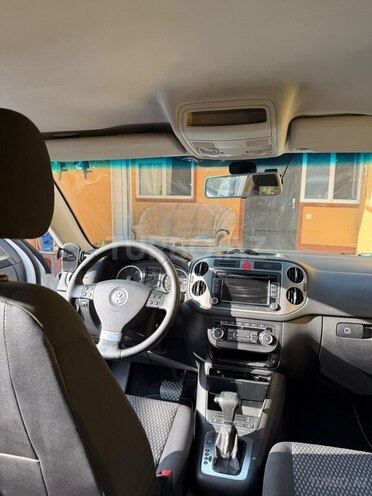 Volkswagen Tiguan-6