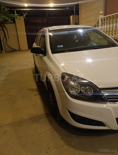 Opel Astra-7