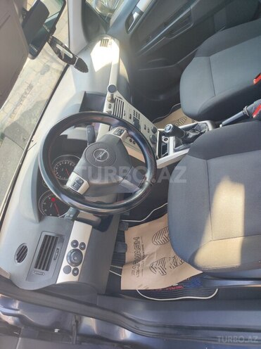 Opel Astra-5