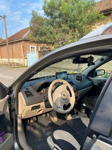 Renault Megane-8