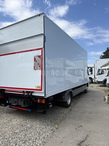 Mercedes Atego 818-4