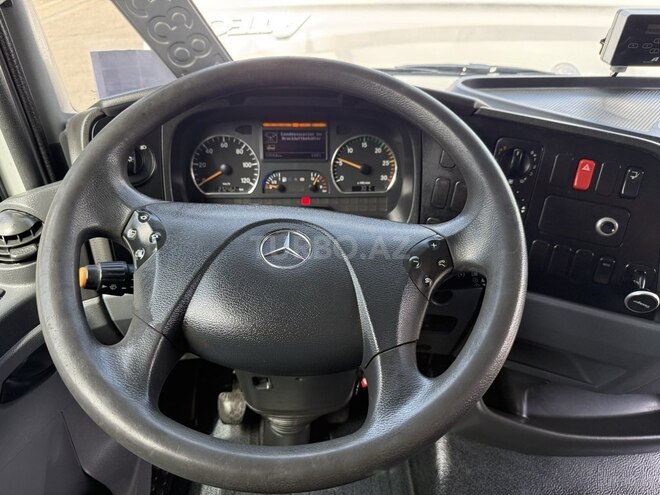 Mercedes Atego 818-18