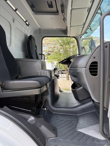 Mercedes Atego 818-12
