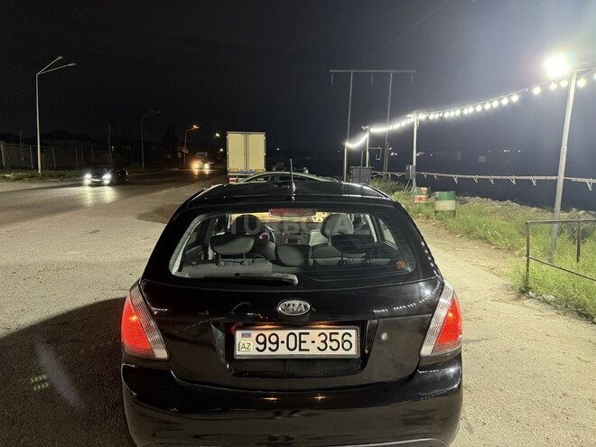 Kia Rio-3