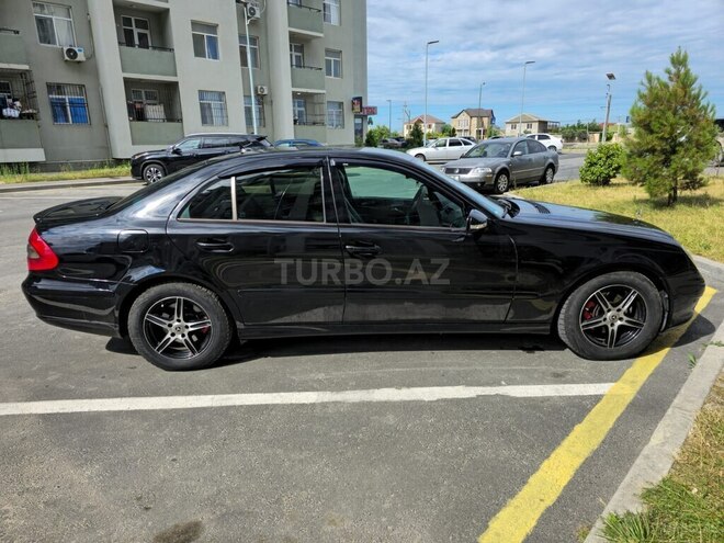 Mercedes E 220-3