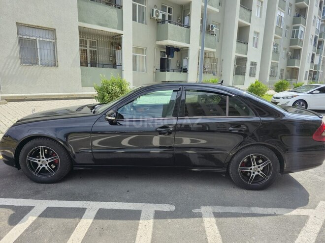 Mercedes E 220-4