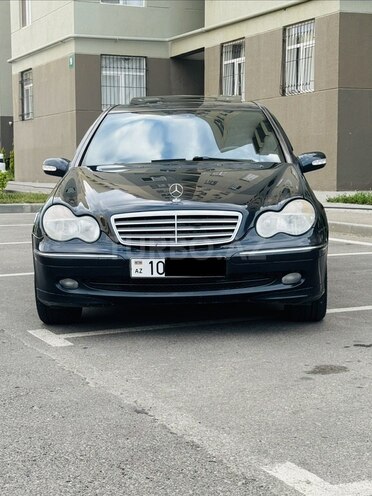 Mercedes C 240-1