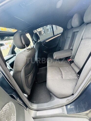 Mercedes C 240-16