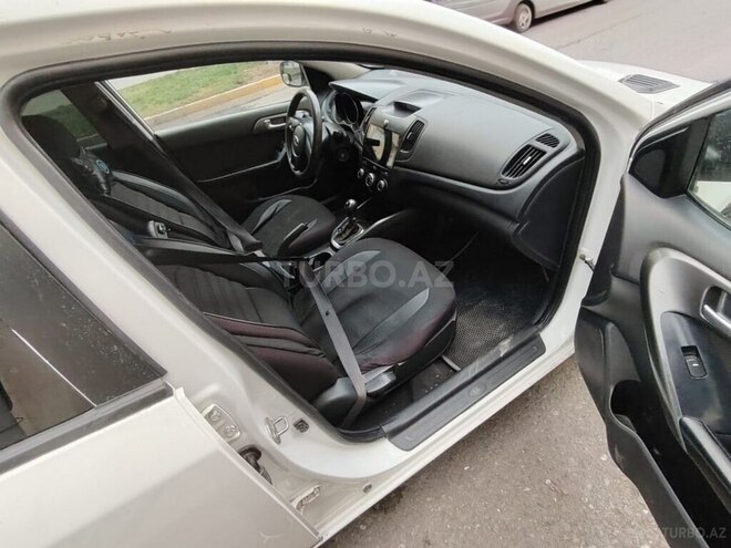 Kia Cerato-6
