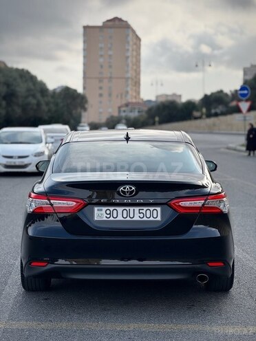 Toyota Camry-6