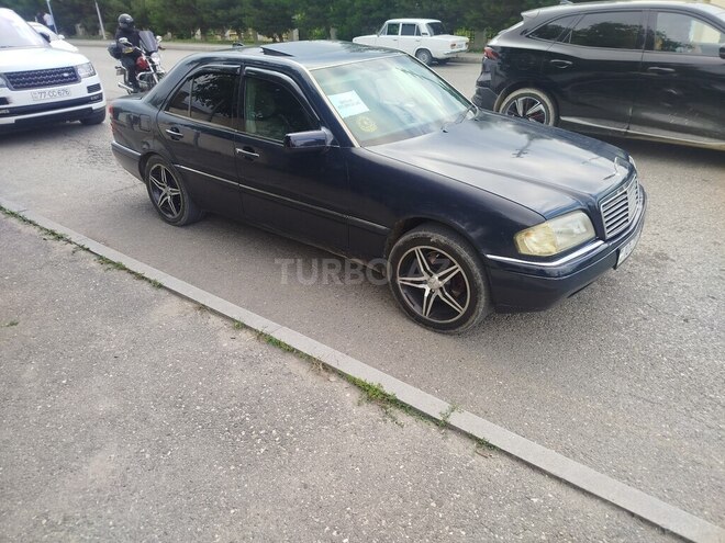 Mercedes C 180-4