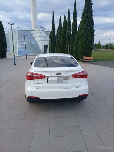 Kia Cerato-3