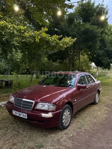 Mercedes C 180-1