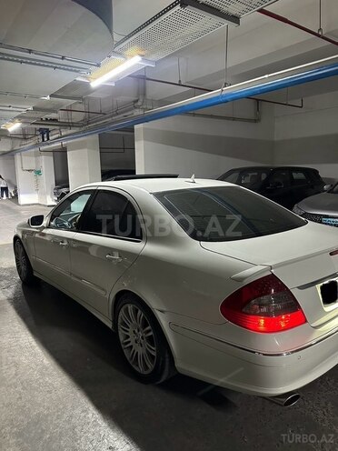 Mercedes E 350-5