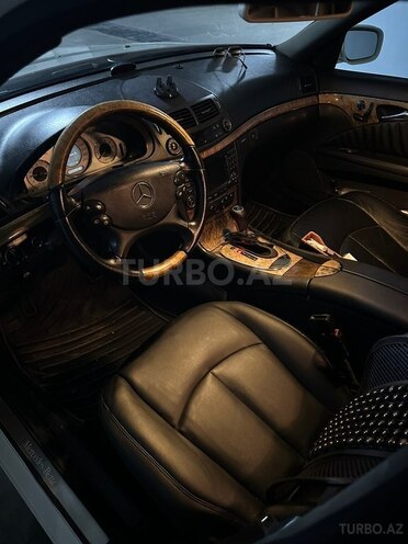 Mercedes E 350-6