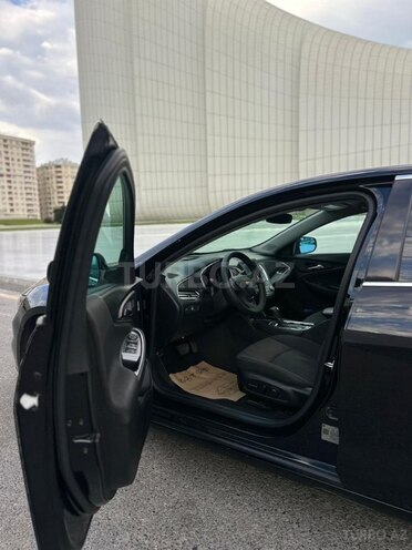 Chevrolet Malibu-4