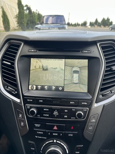 Hyundai Santa Fe-16