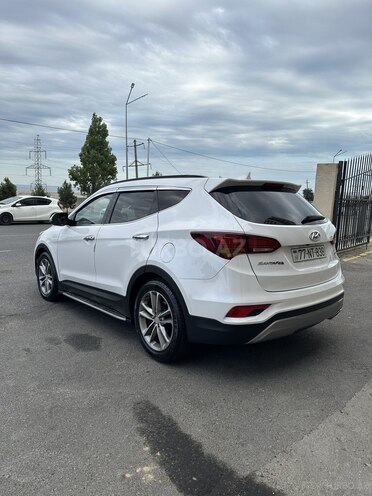 Hyundai Santa Fe-7