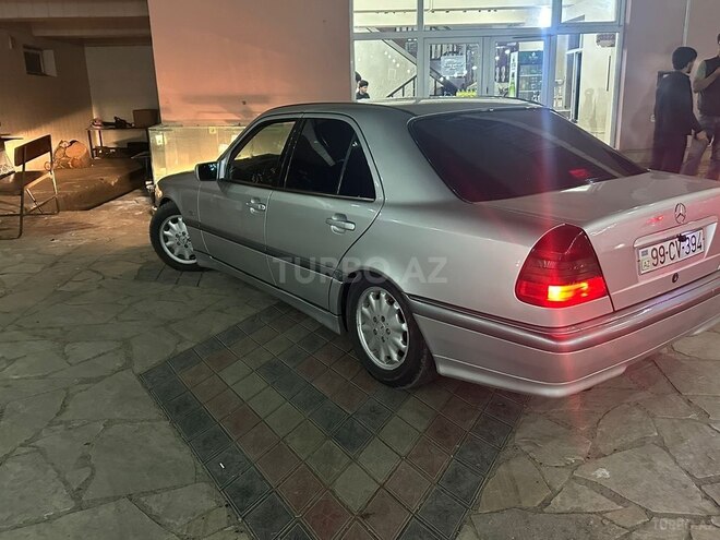 Mercedes C 200-3