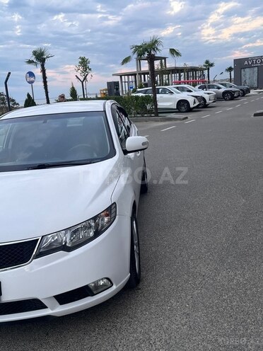 Kia Cerato-4