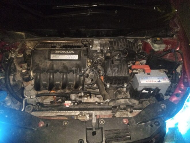 Honda Insight-8