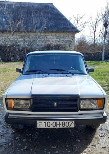 LADA (VAZ) 2107-4