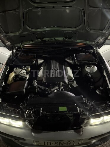 BMW 535-9