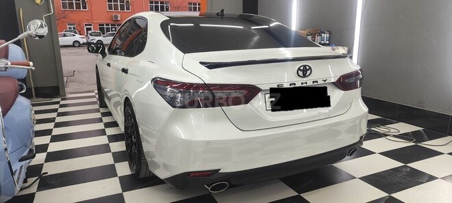 Toyota Camry-4